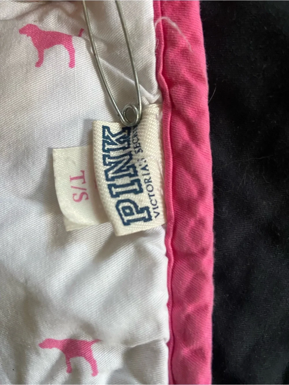 Vintage PINK Victoria's Secret Blanket Dog Crest